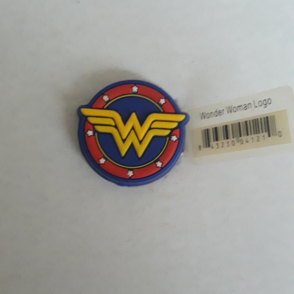 CROCS Jibbitz DC Wonder Woman Logo Charm